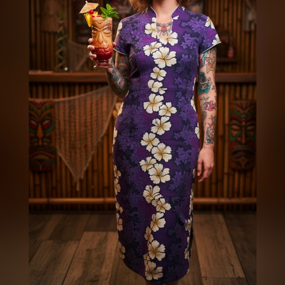 Vintage | Hilo Hattie | Purple Hawaiian Dress Sm